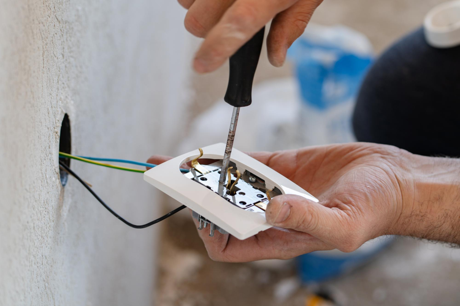 3 Reasons to Let Us Handle Your Upgraded Electrical Outlet Installation