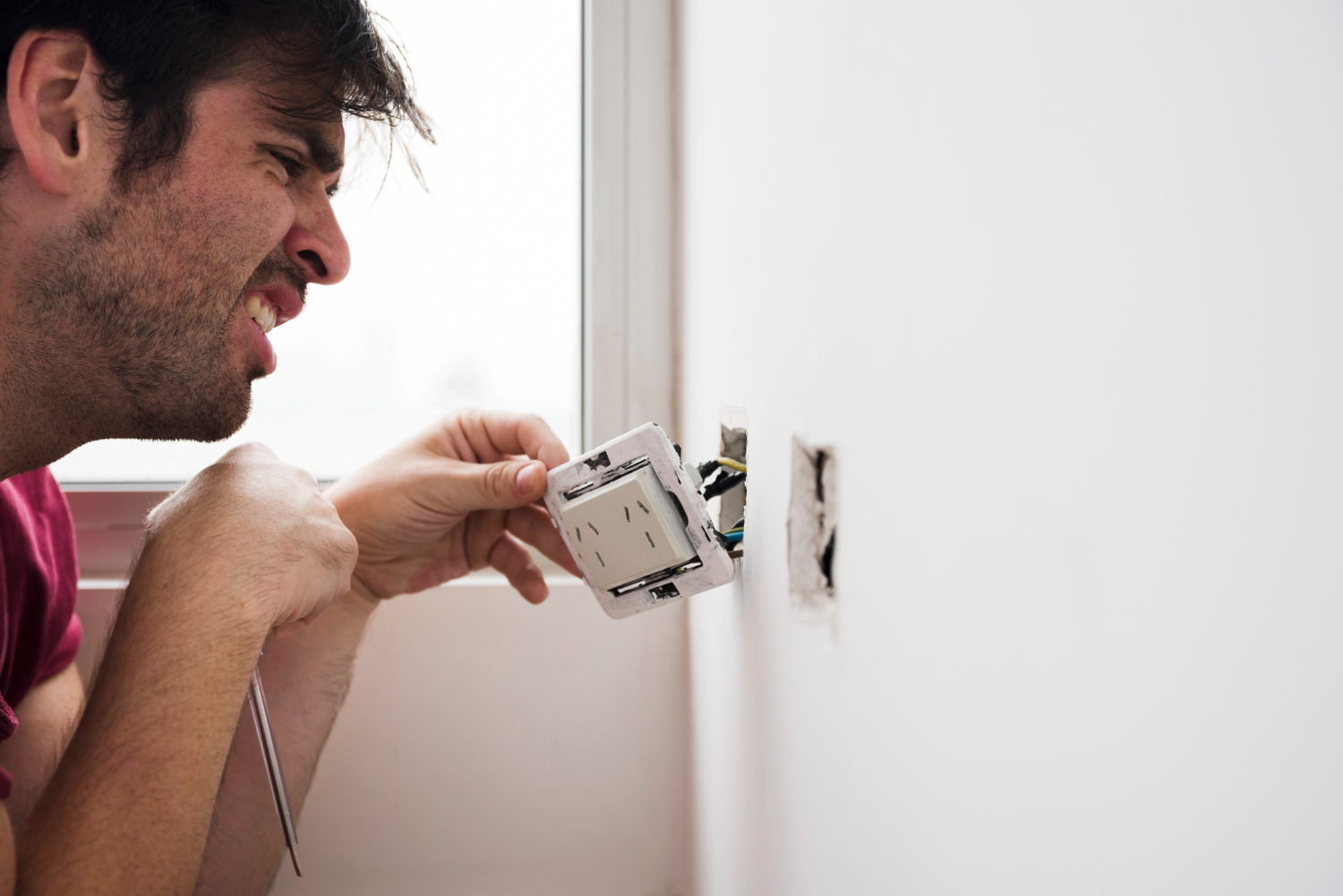 Electrical Outlet Replacement in Sterling, MA